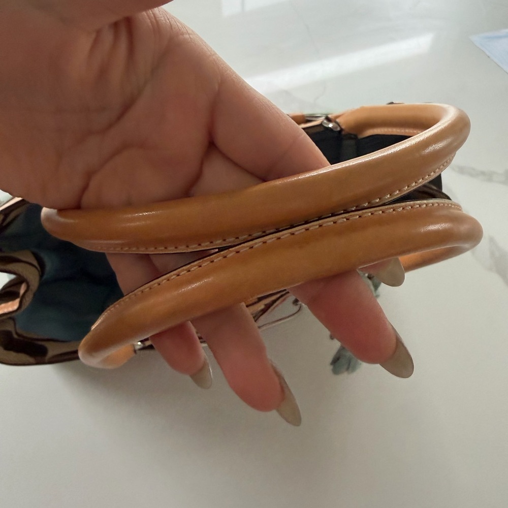 Vintage coach under the sea Hampton satchel - Picture 8 of 8